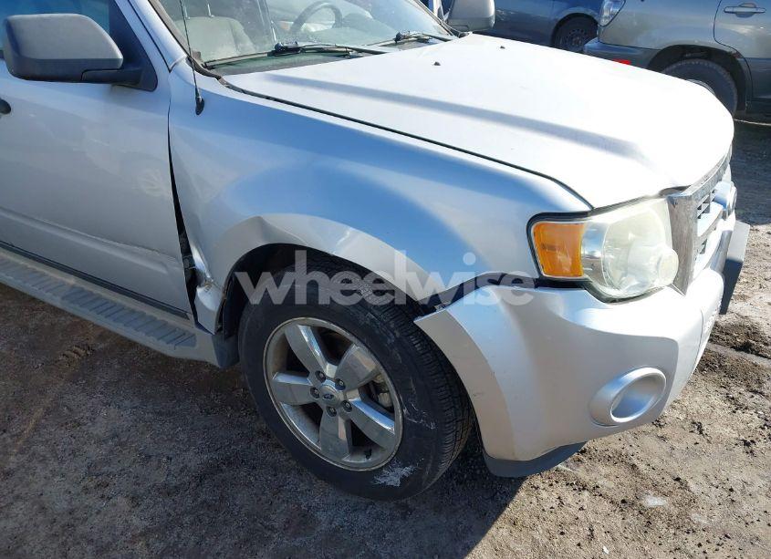 Photo 6 of 2011 Ford Escape XLT (VIN 1FMCU0DG2BKA19659)