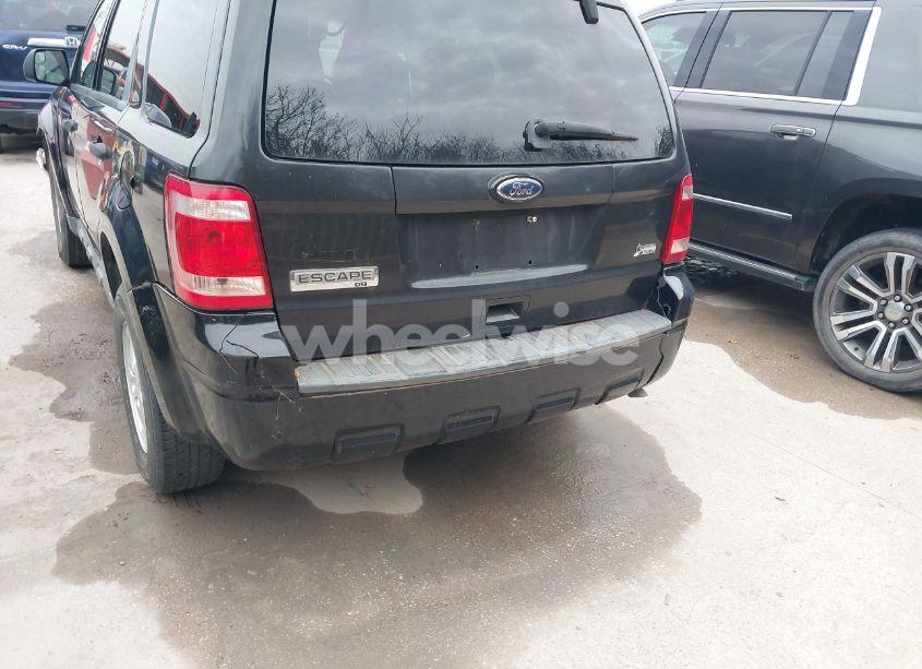 Photo 12 of 2011 Ford Escape XLT (VIN 1FMCU0DG2BKA21668)