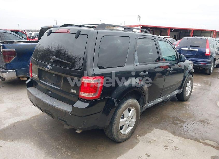 Photo 4 of 2011 Ford Escape XLT (VIN 1FMCU0DG2BKA21668)