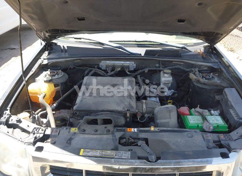 Photo 10 of 2011 Ford Escape XLT (VIN 1FMCU0DG2BKA59983)