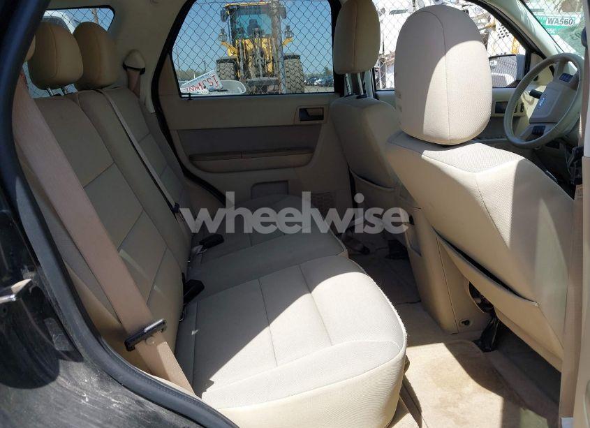 Photo 8 of 2011 Ford Escape XLT (VIN 1FMCU0DG2BKA59983)