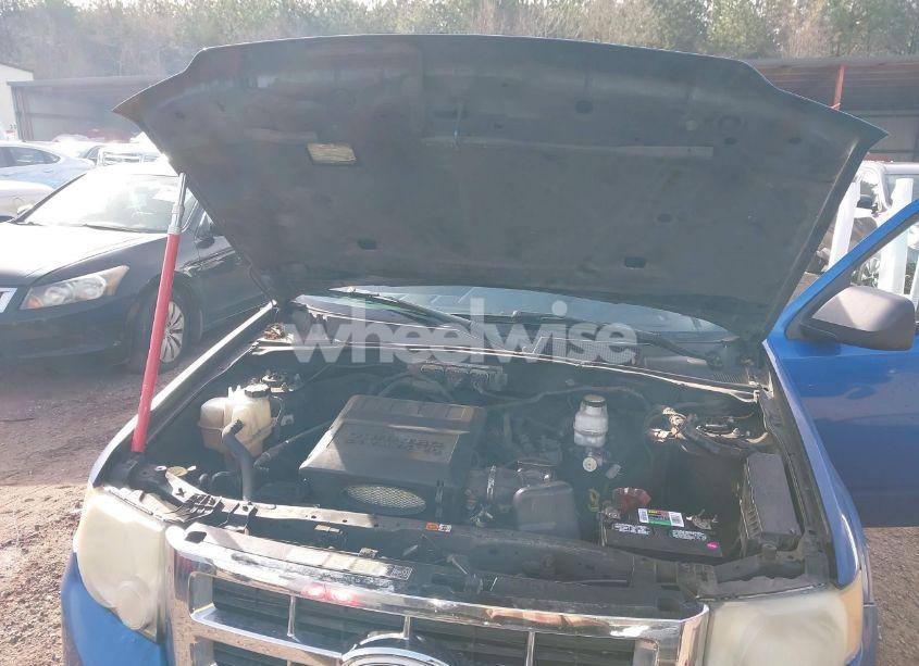 Photo 10 of 2011 Ford Escape XLT (VIN 1FMCU0DG2BKA65928)