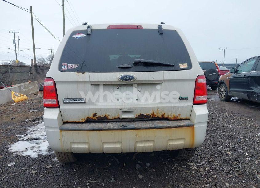Photo 13 of 2011 Ford Escape XLT (VIN 1FMCU0DG2BKB58657)