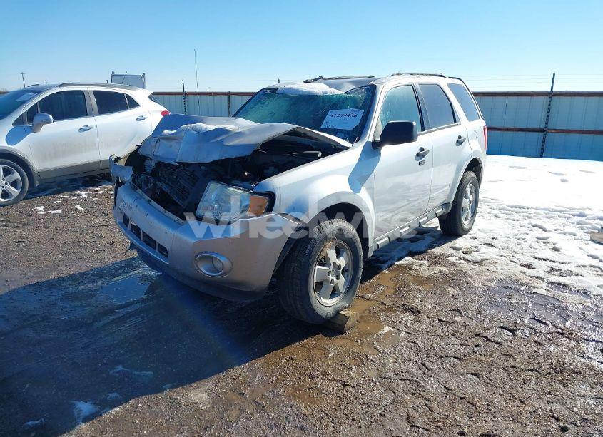 Photo 2 of 2012 Ford Escape XLT (VIN 1FMCU0DG2CKA50864)