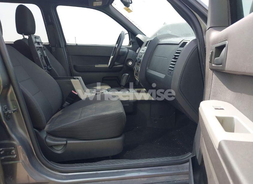 Photo 5 of 2012 Ford Escape XLT (VIN 1FMCU0DG2CKA93861)