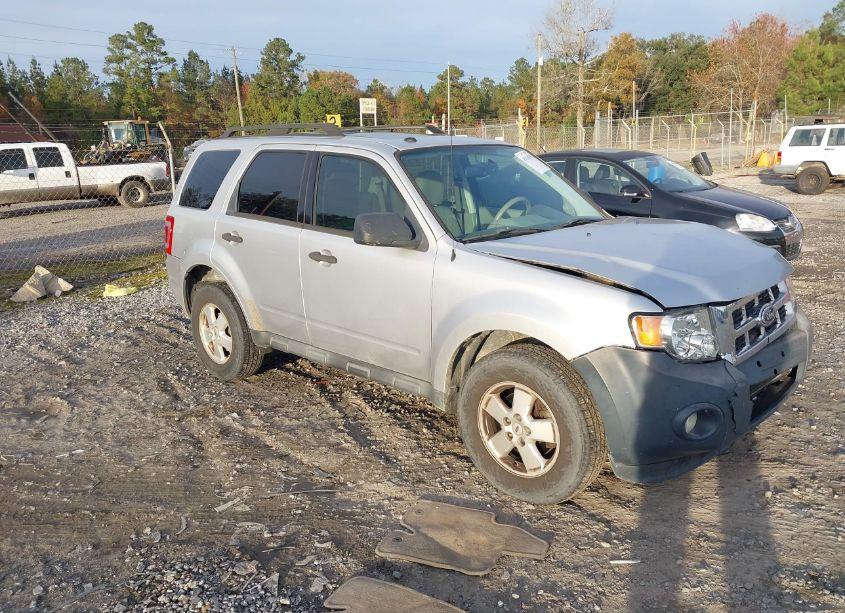 2012 Ford Escape XLT (VIN 1FMCU0DG2CKC51731) main photo