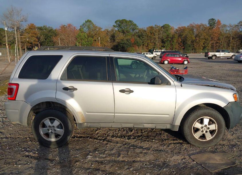 Photo 13 of 2012 Ford Escape XLT (VIN 1FMCU0DG2CKC51731)