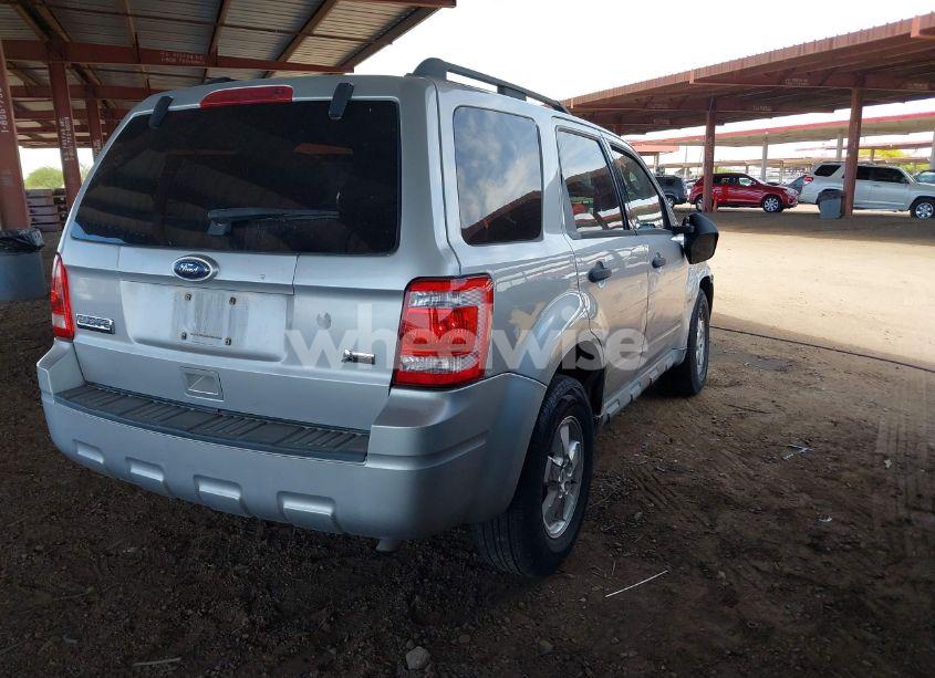 Photo 4 of 2010 Ford Escape XLT (VIN 1FMCU0DG3AKA15229)