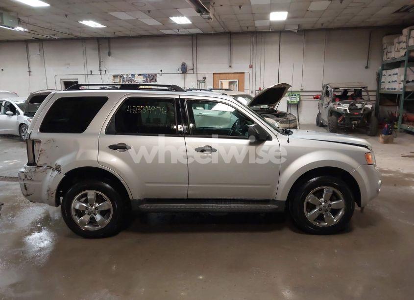 Photo 14 of 2010 Ford Escape XLT (VIN 1FMCU0DG3AKA95213)