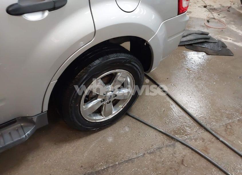 Photo 19 of 2010 Ford Escape XLT (VIN 1FMCU0DG3AKA95213)