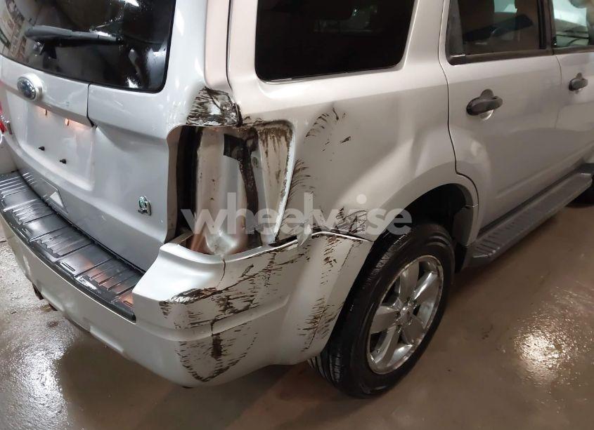 Photo 6 of 2010 Ford Escape XLT (VIN 1FMCU0DG3AKA95213)