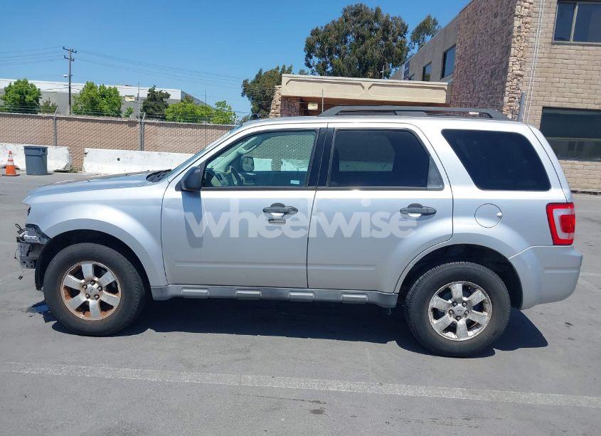 Photo 14 of 2010 Ford Escape XLT (VIN 1FMCU0DG3AKC60502)