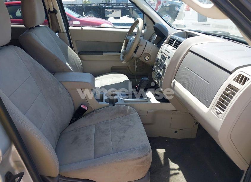 Photo 5 of 2010 Ford Escape XLT (VIN 1FMCU0DG3AKC60502)