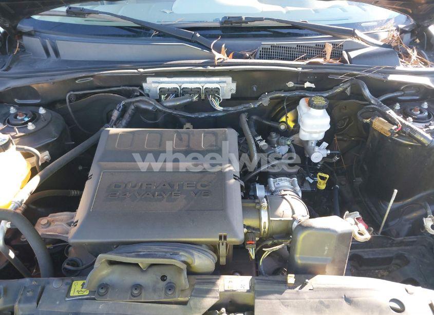 Photo 10 of 2010 Ford Escape (VIN 1FMCU0DG3AKC69071)