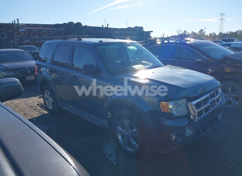 Photo 13 of 2010 Ford Escape (VIN 1FMCU0DG3AKC69071)