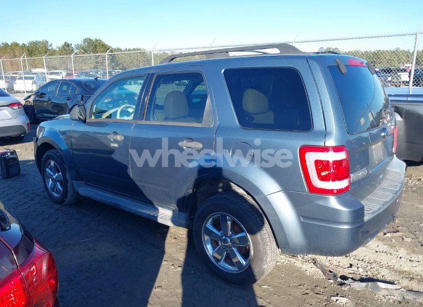 Photo 14 of 2010 Ford Escape (VIN 1FMCU0DG3AKC69071)