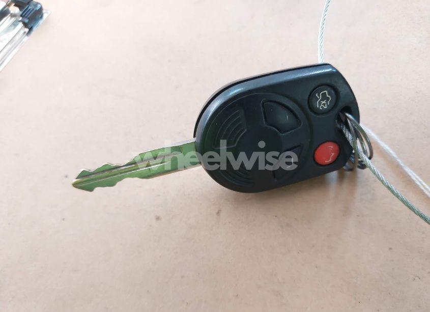 Photo 11 of 2010 Ford Escape XLT (VIN 1FMCU0DG3AKD09729)