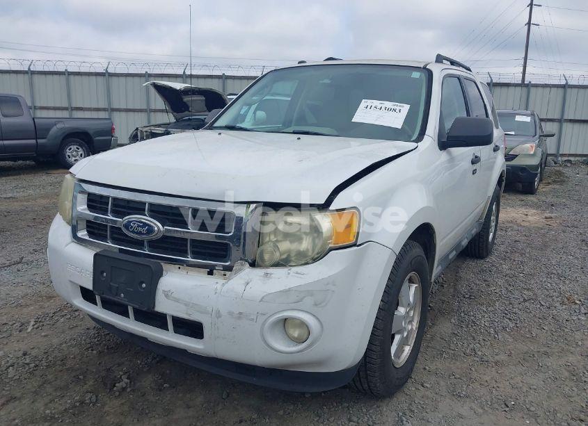 Photo 6 of 2010 Ford Escape XLT (VIN 1FMCU0DG3AKD40690)