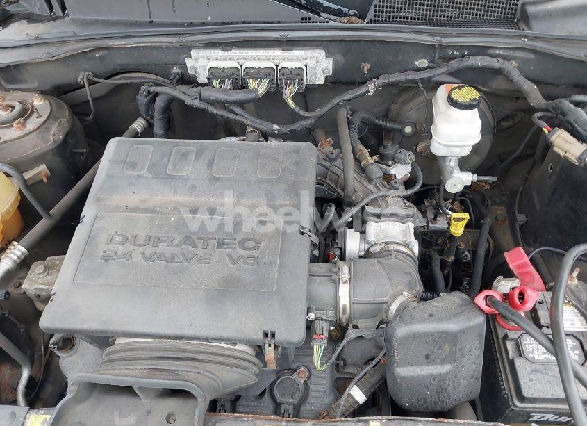 Photo 10 of 2010 Ford Escape XLT (VIN 1FMCU0DG3AKD43766)