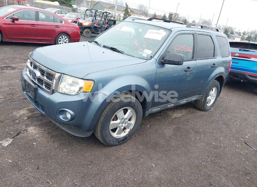 Photo 2 of 2010 Ford Escape XLT (VIN 1FMCU0DG3AKD43766)