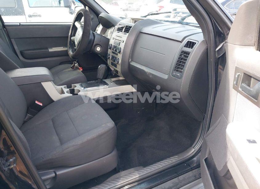Photo 5 of 2011 Ford Escape XLT AUTOMATIC (VIN 1FMCU0DG3BKA69938)