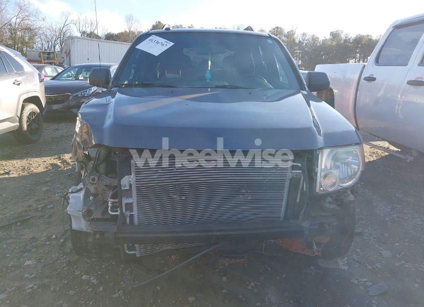 Photo 6 of 2011 Ford Escape XLT (VIN 1FMCU0DG3BKB13324)