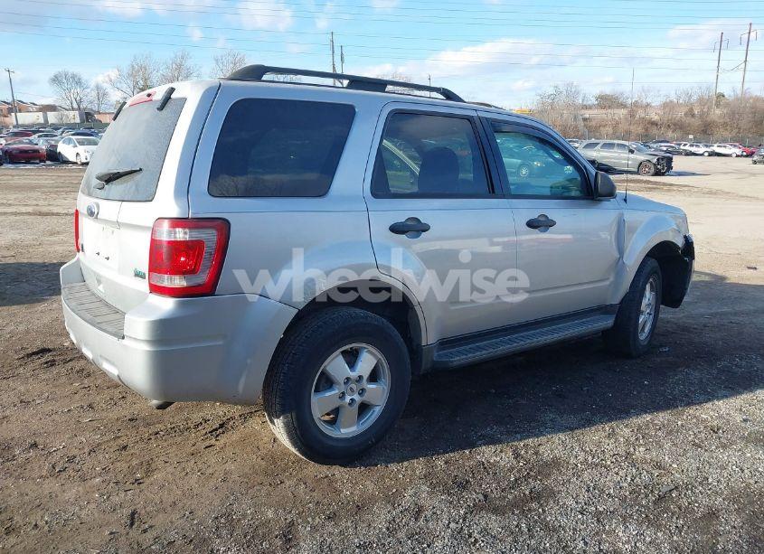 Photo 4 of 2011 Ford Escape XLT (VIN 1FMCU0DG3BKB50793)
