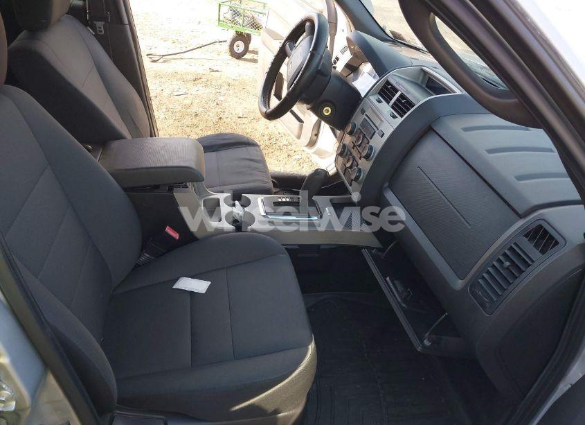 Photo 5 of 2011 Ford Escape XLT (VIN 1FMCU0DG3BKB50793)