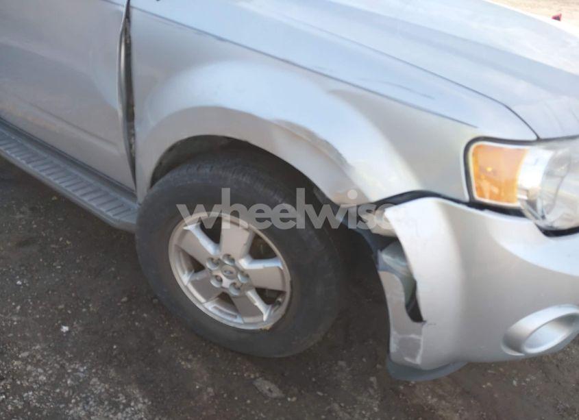 Photo 6 of 2011 Ford Escape XLT (VIN 1FMCU0DG3BKB50793)