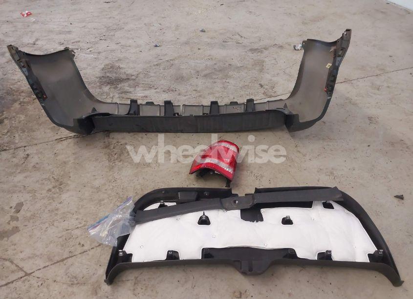 Photo 12 of 2011 Ford Escape XLT (VIN 1FMCU0DG3BKC39781)