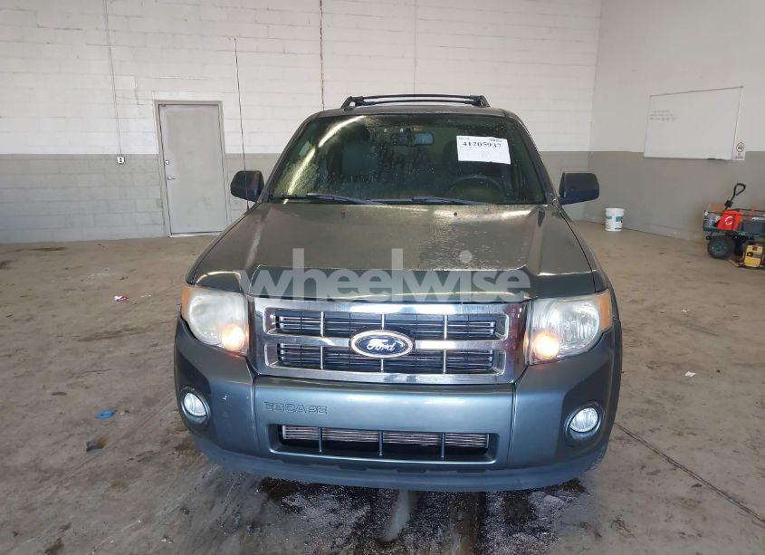 Photo 13 of 2011 Ford Escape XLT (VIN 1FMCU0DG3BKC39781)