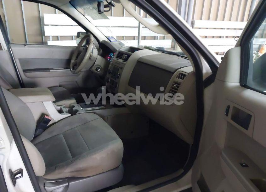 Photo 5 of 2012 Ford Escape XLT (VIN 1FMCU0DG3CKC00853)