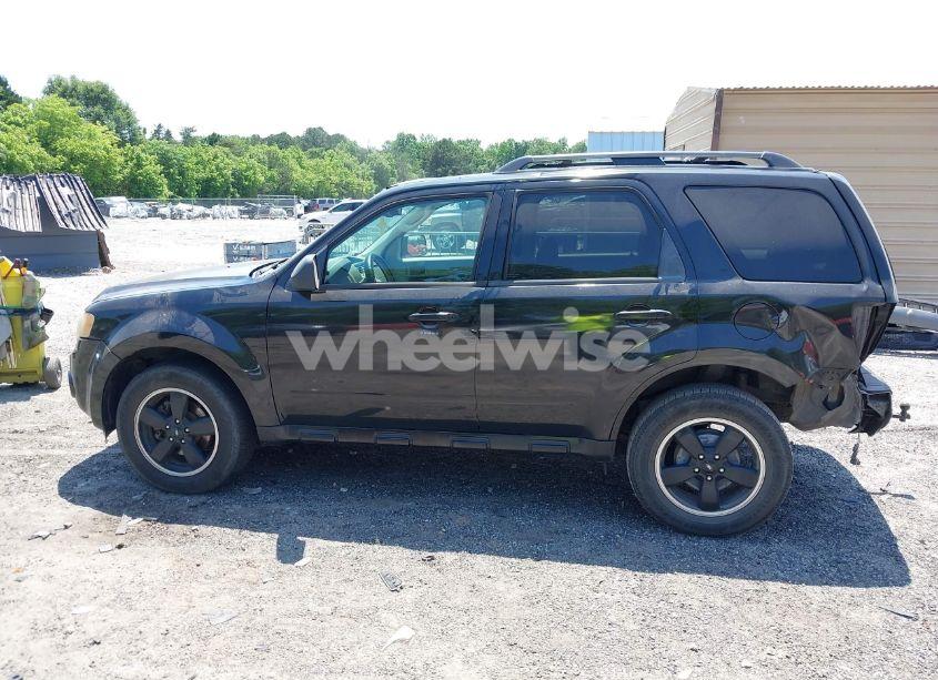 Photo 14 of 2010 Ford Escape XLT (VIN 1FMCU0DG4AKA12193)