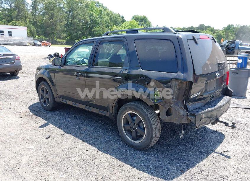 Photo 3 of 2010 Ford Escape XLT (VIN 1FMCU0DG4AKA12193)