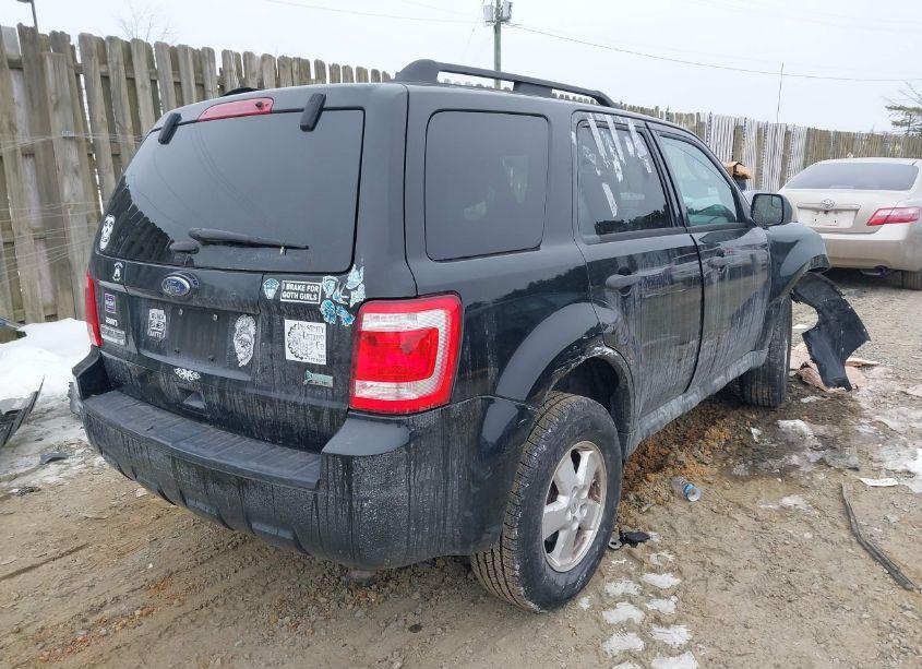 Photo 4 of 2011 Ford Escape XLT (VIN 1FMCU0DG4BKA91186)