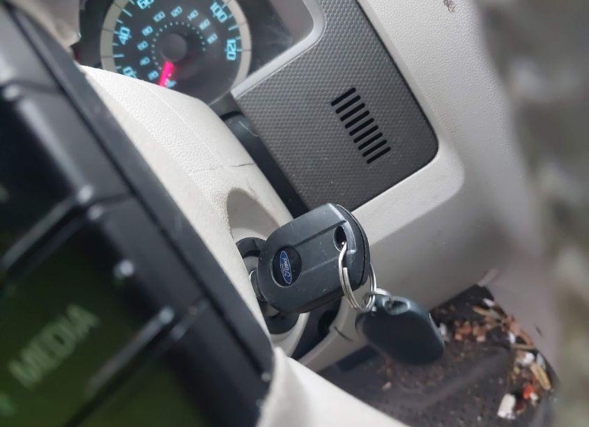 Photo 11 of 2011 Ford Escape XLT (VIN 1FMCU0DG4BKB89148)