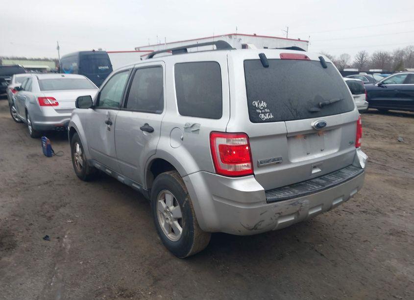 Photo 3 of 2011 Ford Escape XLT (VIN 1FMCU0DG4BKB89148)