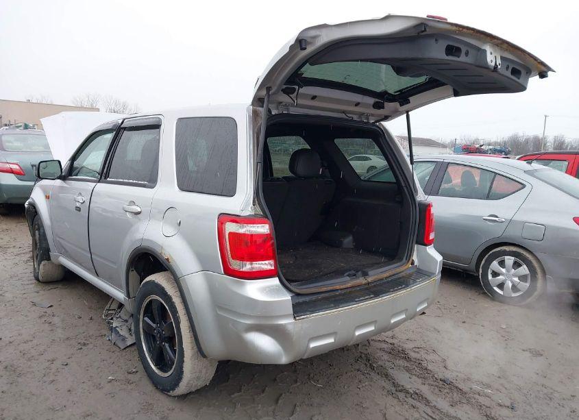 Photo 3 of 2011 Ford Escape XLT (VIN 1FMCU0DG4BKB96424)