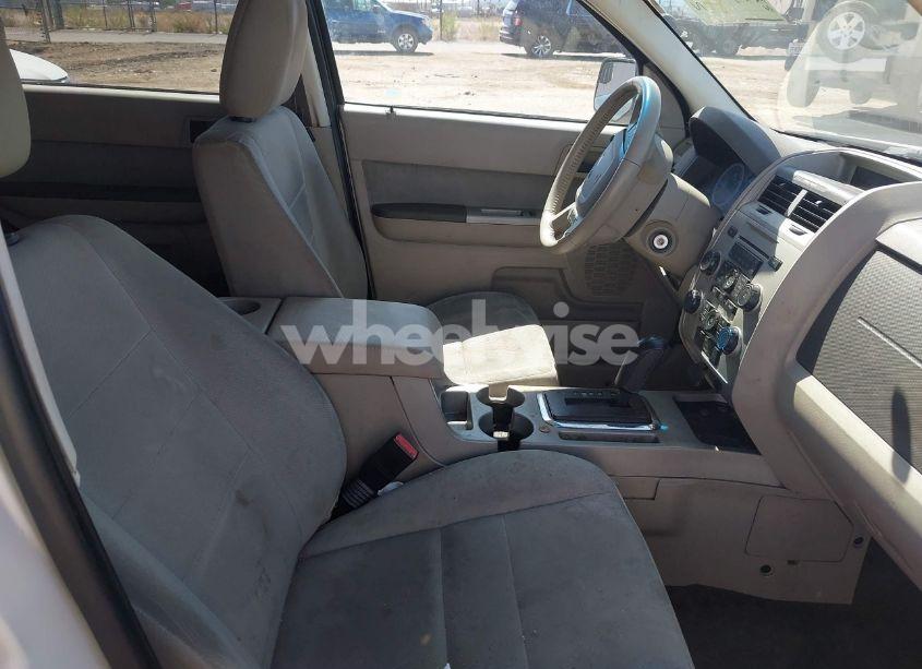 Photo 5 of 2012 Ford Escape XLT (VIN 1FMCU0DG4CKA44063)