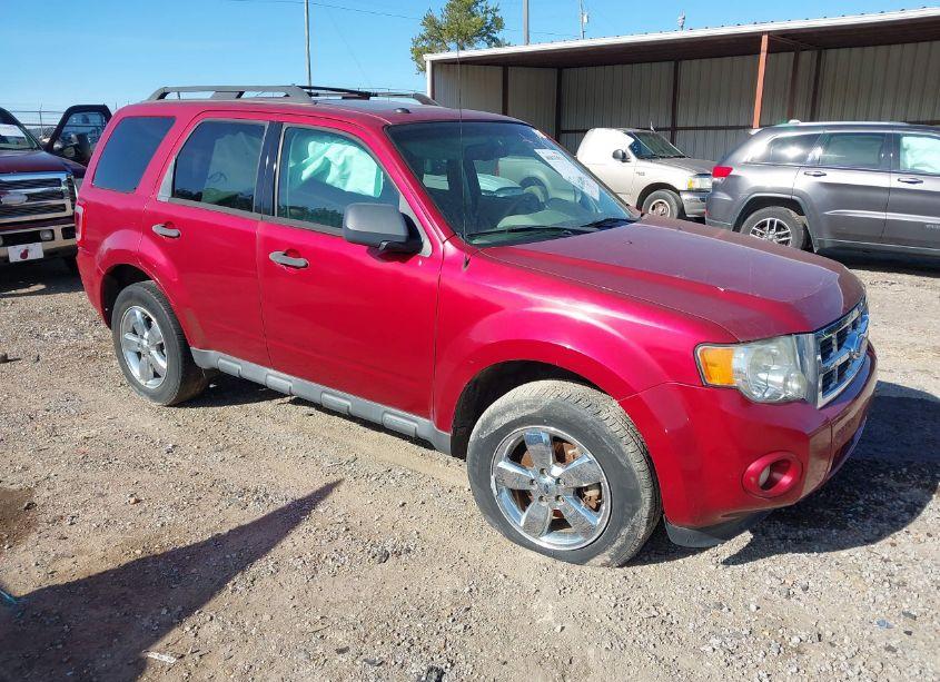 2012 Ford Escape XLT (VIN 1FMCU0DG4CKC13546) main photo