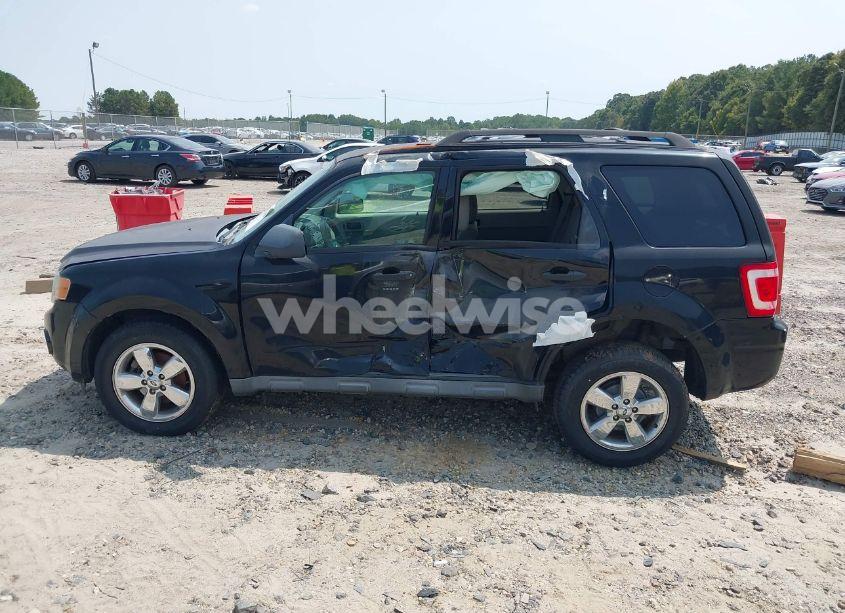 Photo 6 of 2010 Ford Escape XLT (VIN 1FMCU0DG5AKB91411)