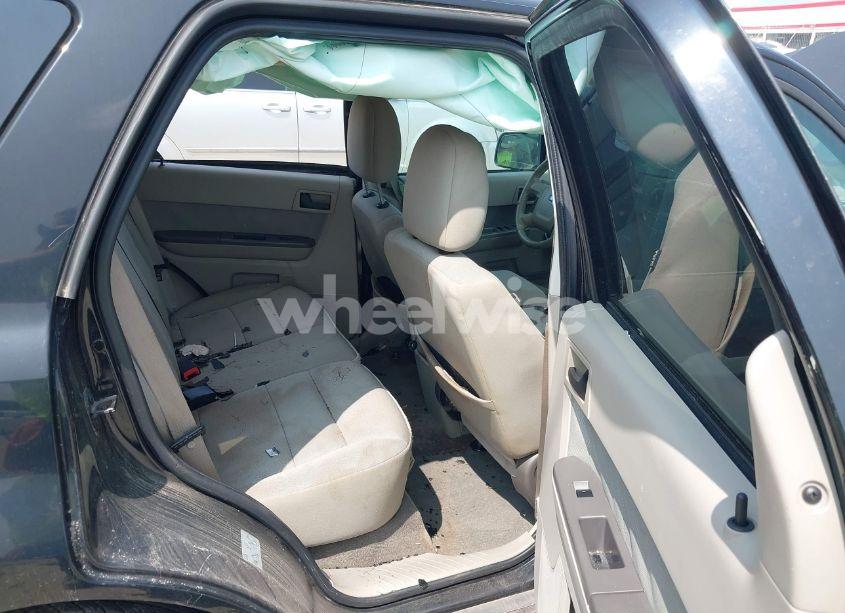 Photo 8 of 2010 Ford Escape XLT (VIN 1FMCU0DG5AKB91411)