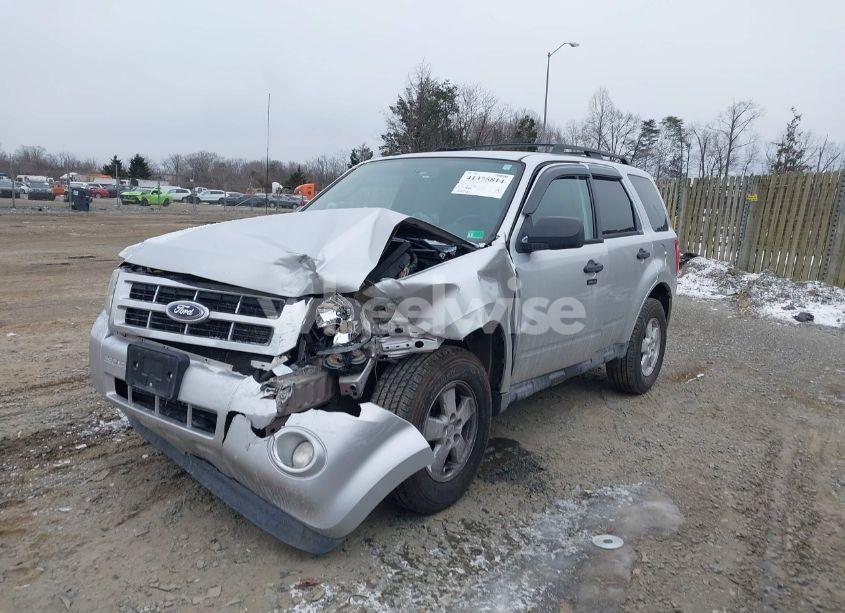 Photo 2 of 2010 Ford Escape XLT (VIN 1FMCU0DG5AKD48208)