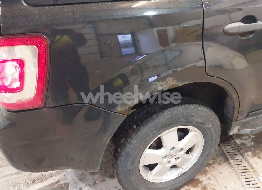 Photo 6 of 2011 Ford Escape XLT (VIN 1FMCU0DG5BKA53661)