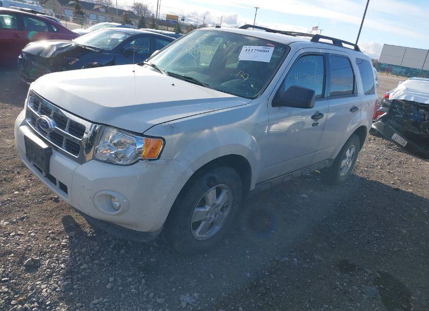 Photo 2 of 2011 Ford Escape XLT AUTOMATIC (VIN 1FMCU0DG5BKB86808)
