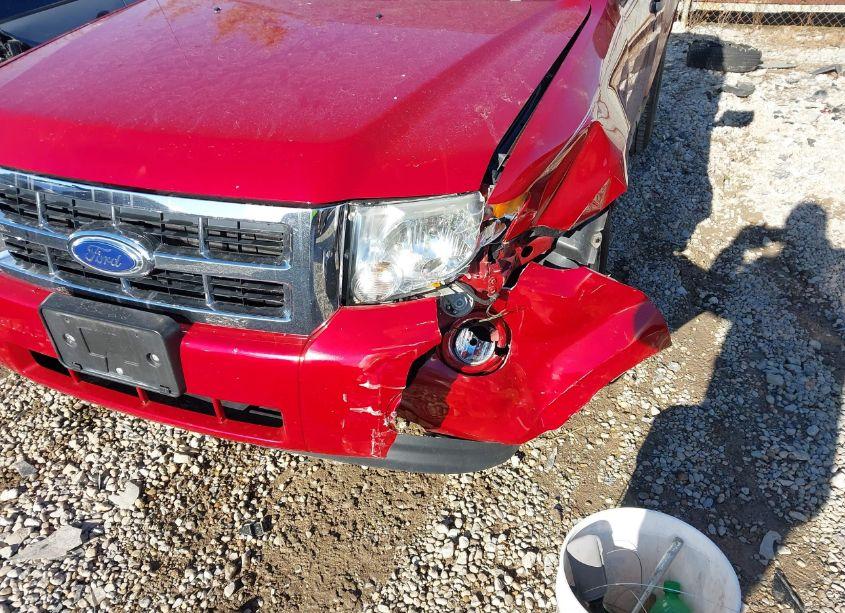 Photo 6 of 2011 Ford Escape XLT (VIN 1FMCU0DG5BKB96738)