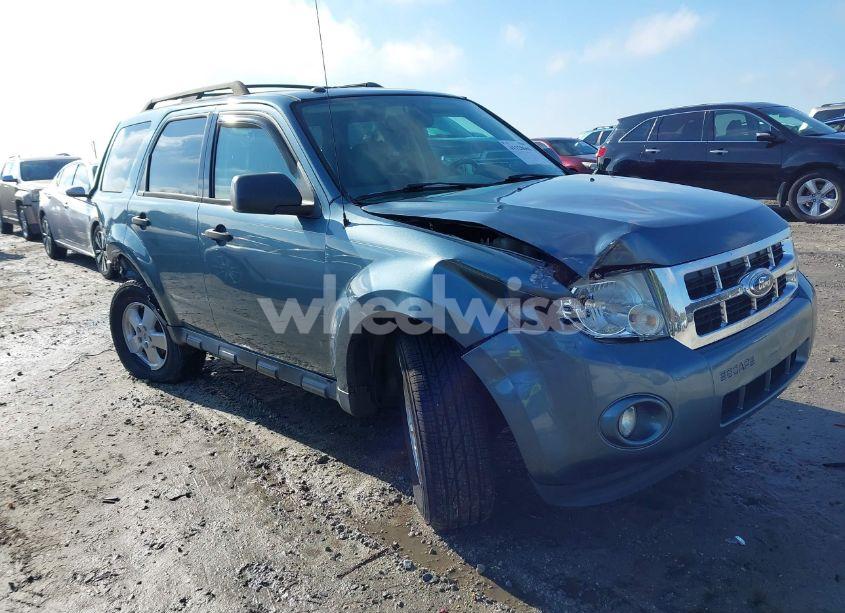 2012 Ford Escape XLT (VIN 1FMCU0DG5CKA92994) main photo