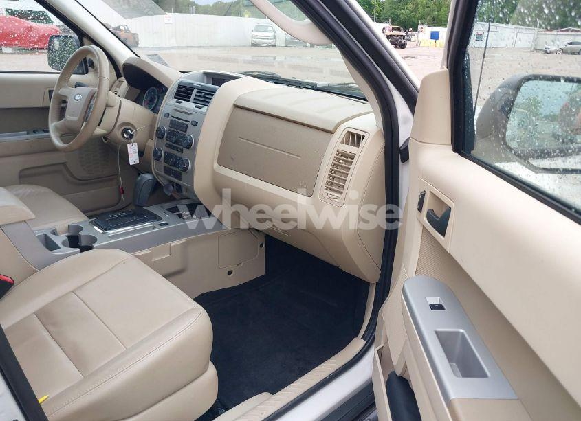 Photo 5 of 2012 Ford Escape XLT (VIN 1FMCU0DG5CKB09776)