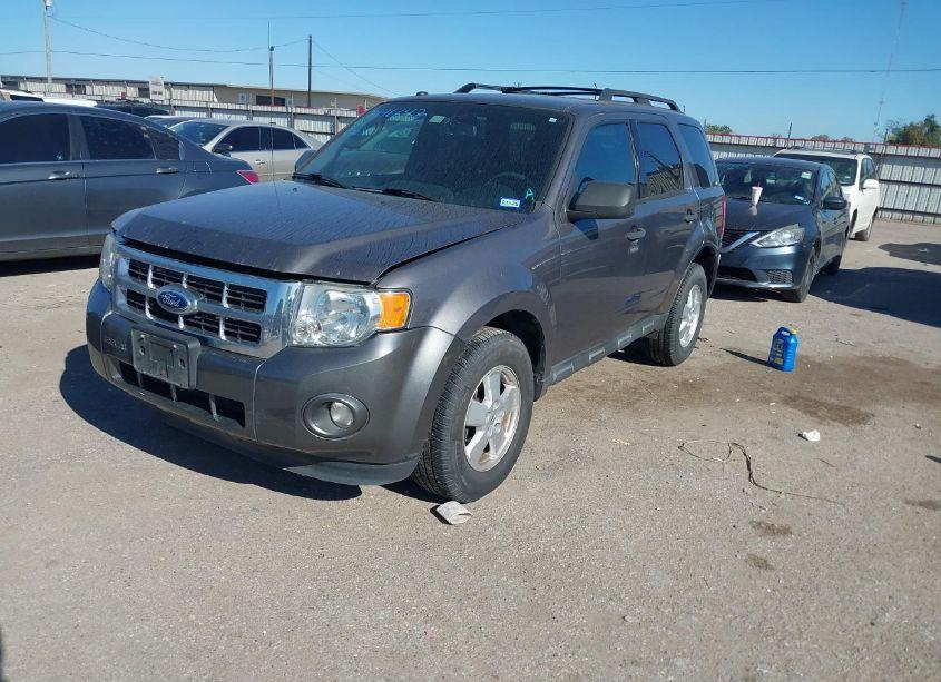 Photo 2 of 2012 Ford Escape XLT (VIN 1FMCU0DG5CKB66205)