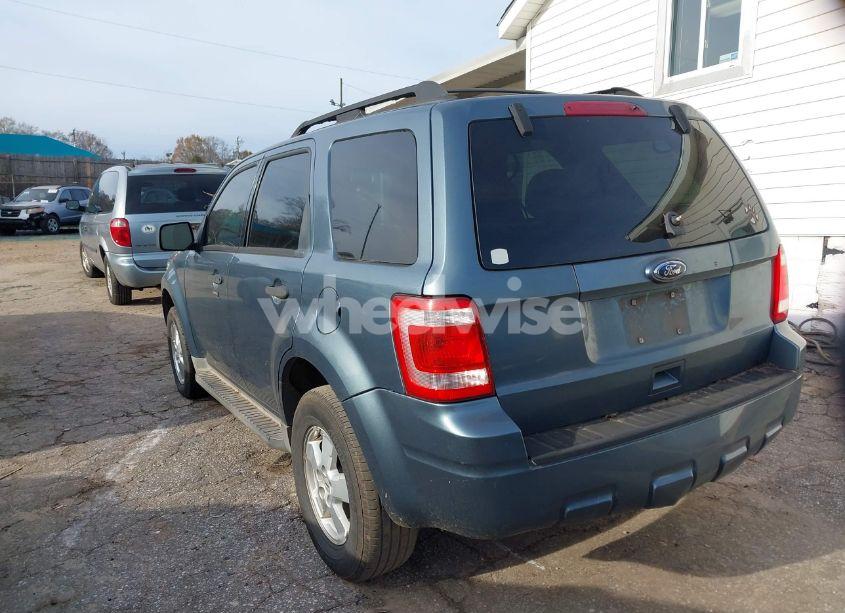 Photo 3 of 2010 Ford Escape XLT (VIN 1FMCU0DG6AKA01809)